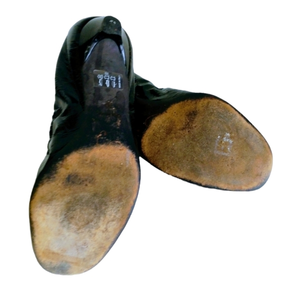 💥Offers Welc💥 💯 Authentic Roger Vivier ( Made in Italy) Patent Leather Heels - Picture 11 of 12